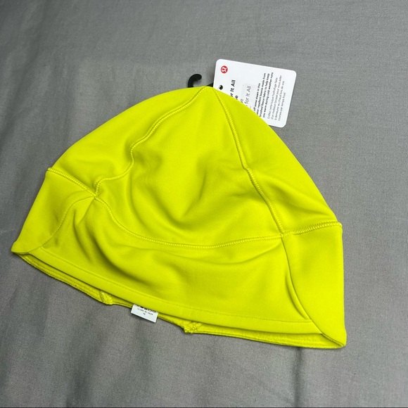 NWT Lululemon Run For It All Beanie Yellow ONE SIZE - Picture 4 of 12